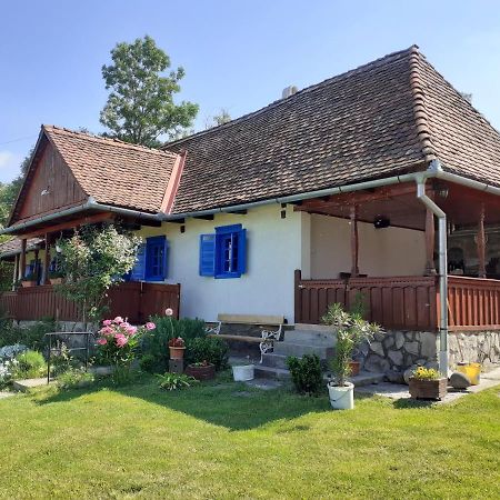 Hotel Siklod. Csaba Vendeghaz Exteriér fotografie